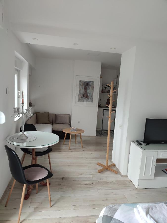 Apartman Park Trebinje Eksteriør bilde