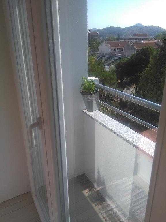 Apartman Park Trebinje Eksteriør bilde